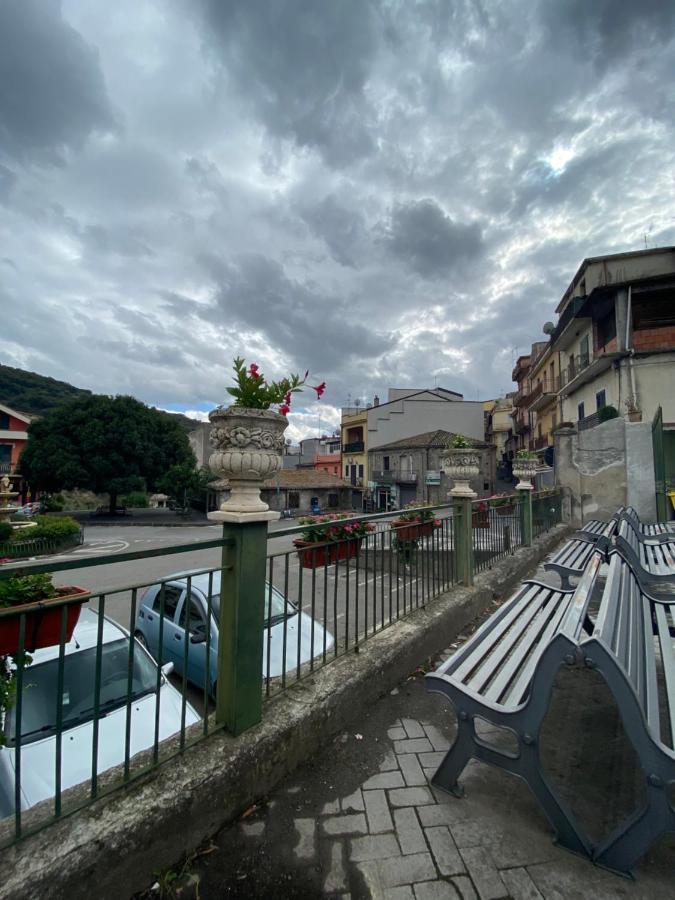 "The Gole Of Alcantara Living In The Dream'S Room" Graniti Exterior foto