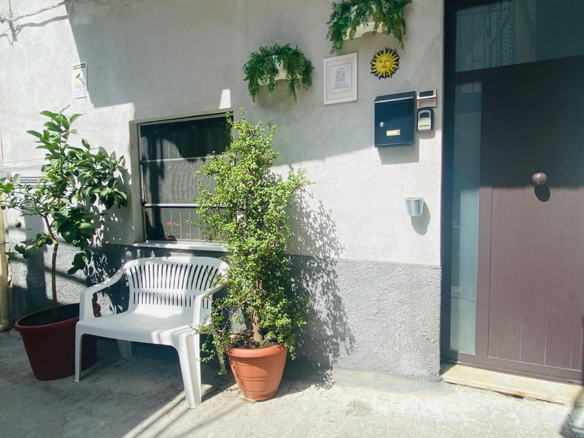 "The Gole Of Alcantara Living In The Dream'S Room" Graniti Exterior foto